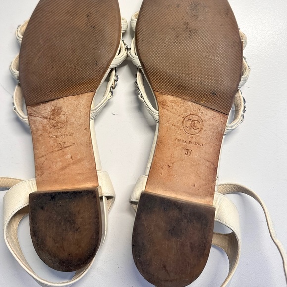 Chanel Sandal - Picture 2 of 4